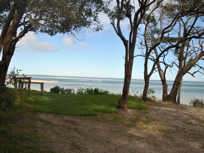 1 Midgen Street, Moreton Island QLD 4025