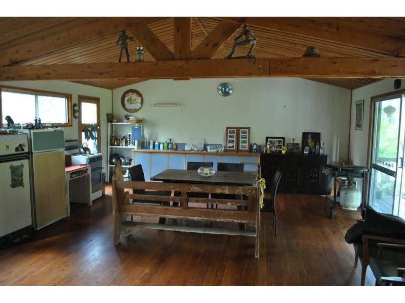 1 Midgen Street, Moreton Island QLD 4025