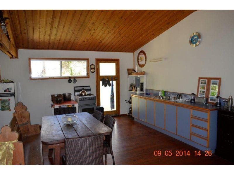 1 Midgen Street, Moreton Island QLD 4025