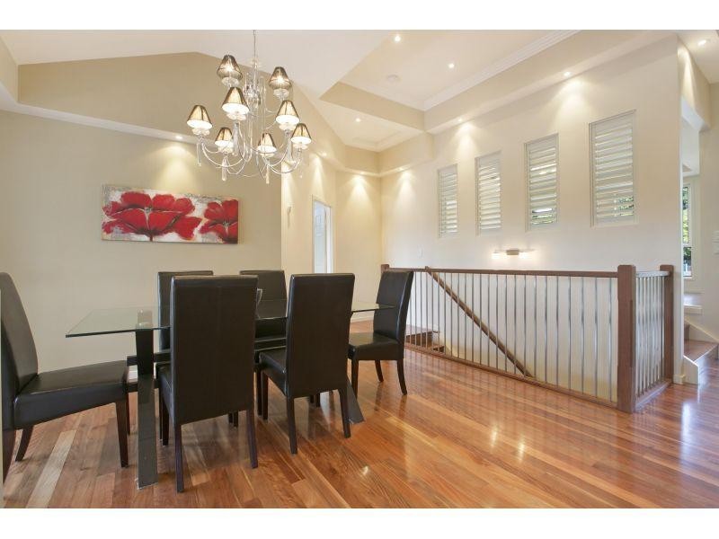 313 Wondall Rd, Wynnum West QLD 4178