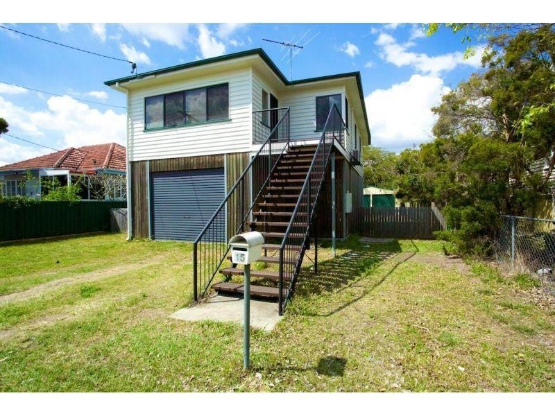 15  Douglas Road, Rocklea QLD 4106