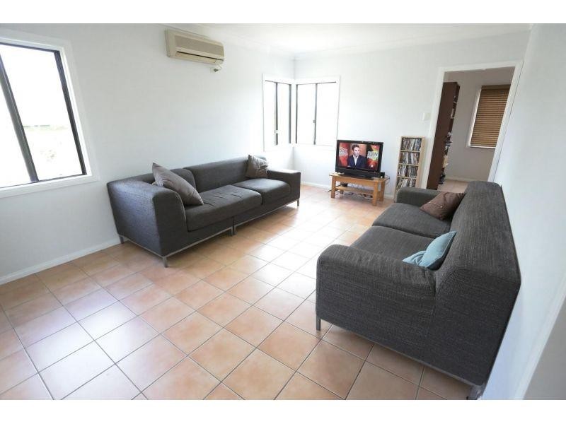 15  Douglas Road, Rocklea QLD 4106