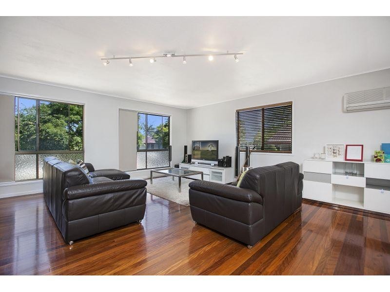 3 Barramay Street, Manly West QLD 4179