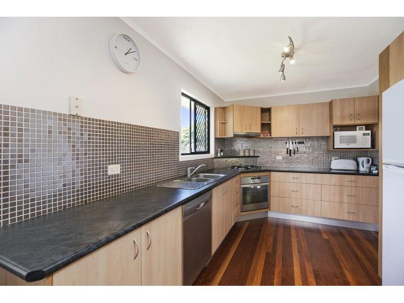 3 Barramay Street, Manly West QLD 4179