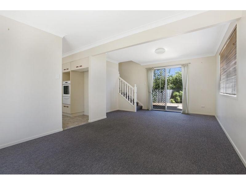 53 Foch Street, Wynnum West QLD 4178