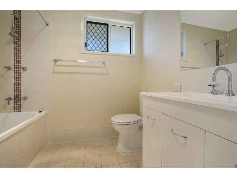 53 Foch Street, Wynnum West QLD 4178