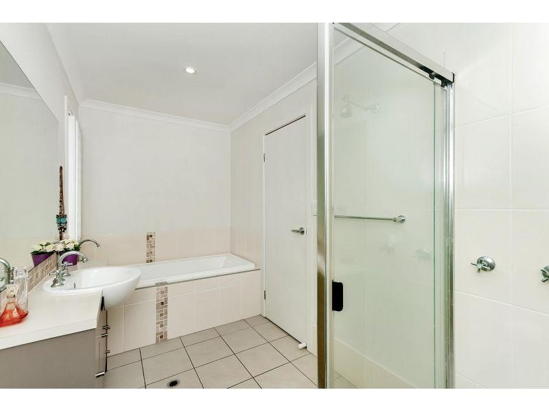 16 Gammon Way, Redbank Plains QLD 4301