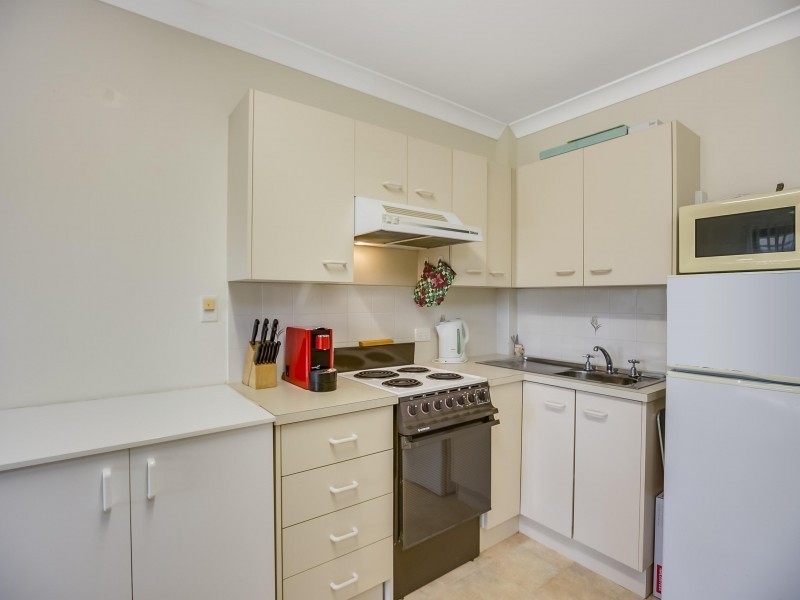 26/15 Carmichael Court, Wynnum West QLD 4178