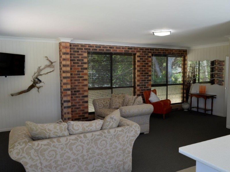 92 Midgen Street, Kooringal QLD 4025