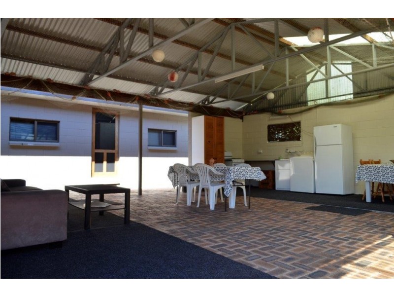92 Midgen Street, Kooringal QLD 4025