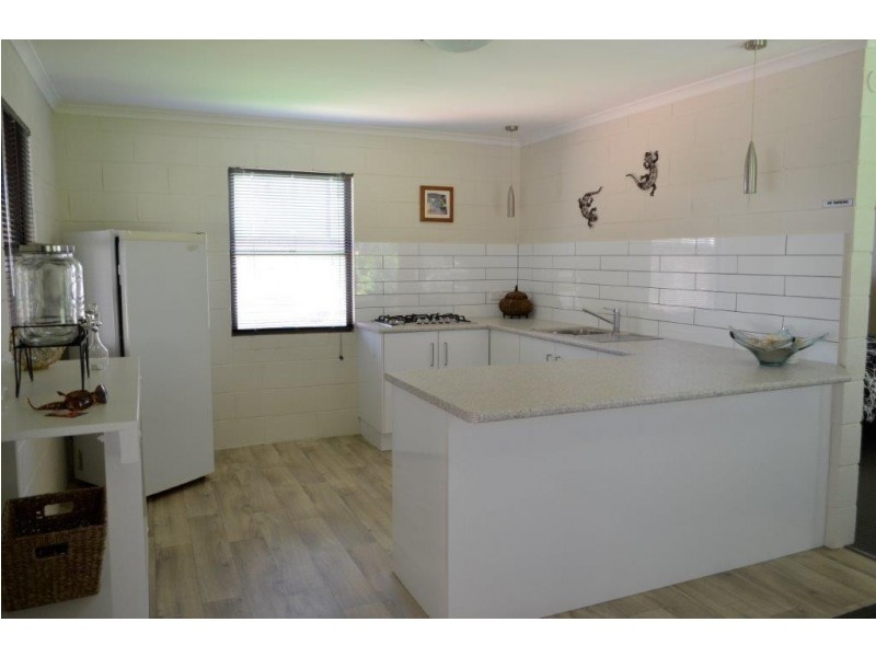 92 Midgen Street, Kooringal QLD 4025