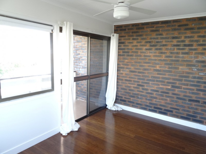 1/160 Pine Street, Wynnum QLD 4178