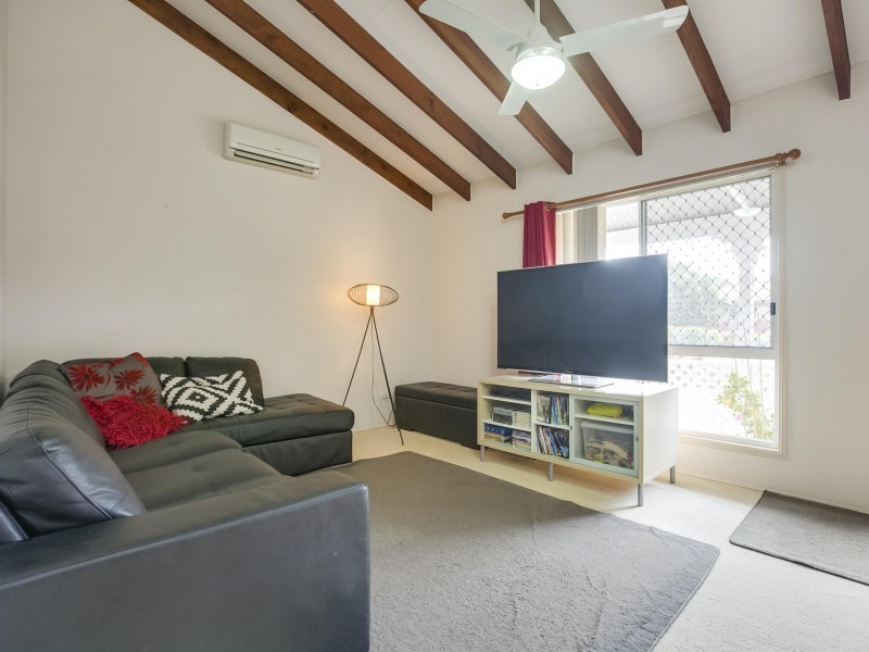 3 Caloundra Street, Manly West QLD 4179