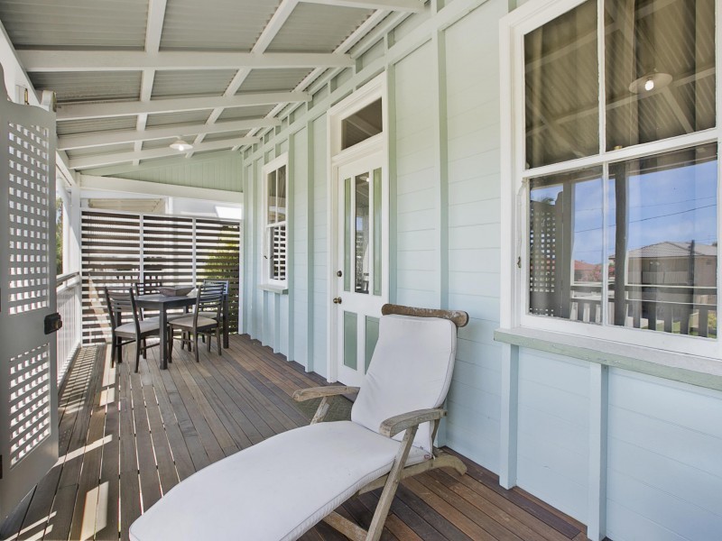 32 Barnham Street, Wynnum QLD 4178