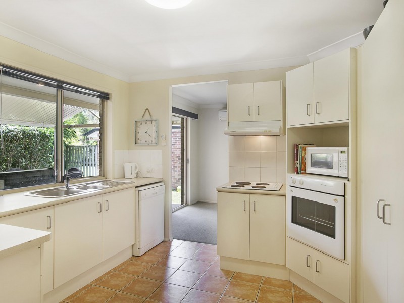 16 Caladium Street, Wakerley QLD 4154
