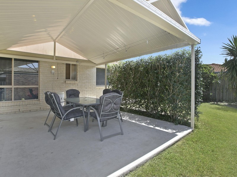 16 Caladium Street, Wakerley QLD 4154