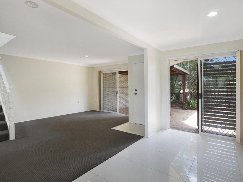 11 Eadie Place, Hemmant QLD 4174