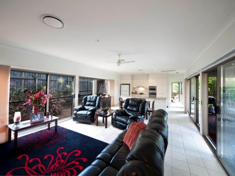 5 Goulburn Street, Wakerley QLD 4154