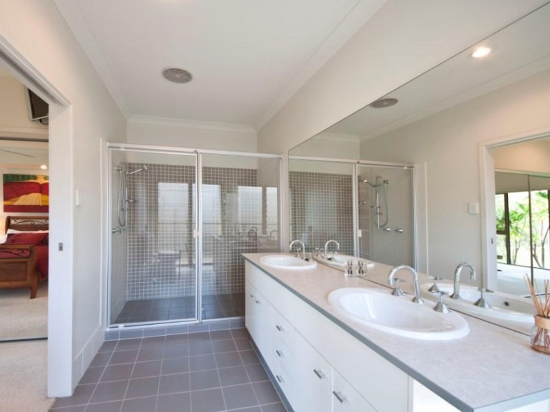 5 Goulburn Street, Wakerley QLD 4154
