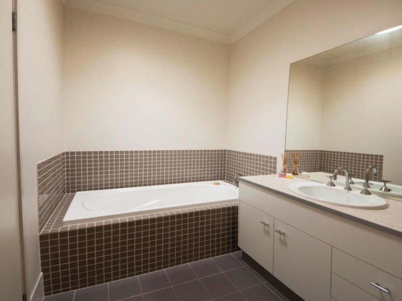 5 Goulburn Street, Wakerley QLD 4154
