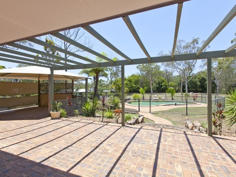 12 Oakwood Street, Capalaba QLD 4157