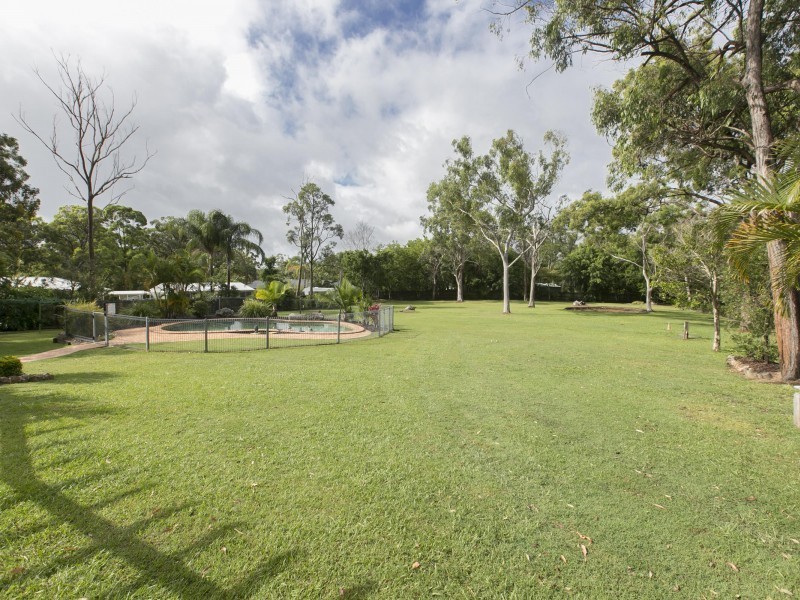 12 Oakwood Street, Capalaba QLD 4157
