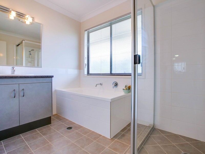 69 Palgrave Street, Tingalpa QLD 4173
