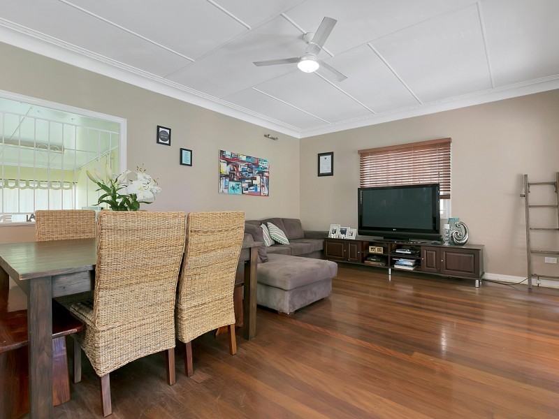 114 Moreton Avenue, Wynnum QLD 4178