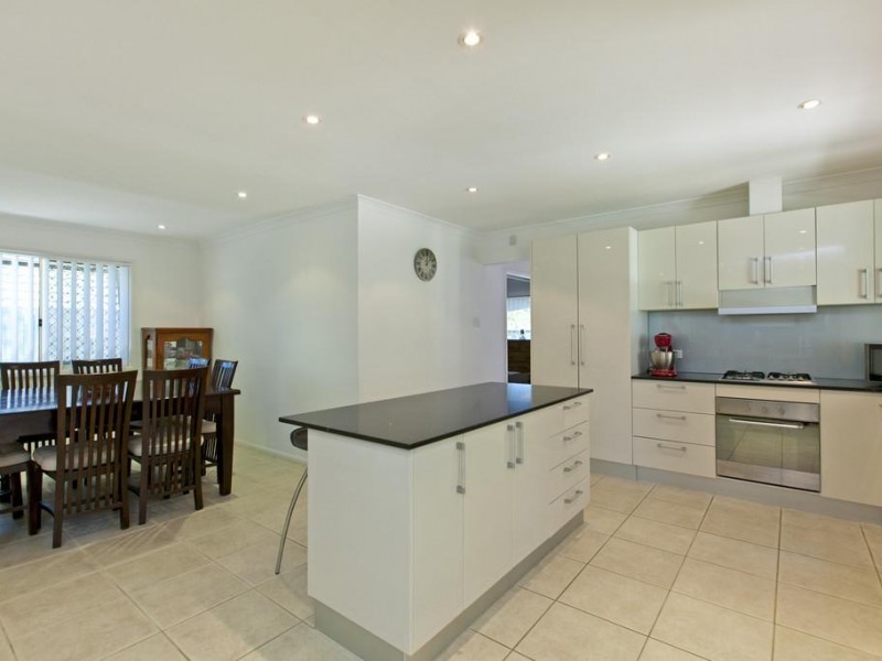 106 Torquay Crescent, Tingalpa QLD 4173