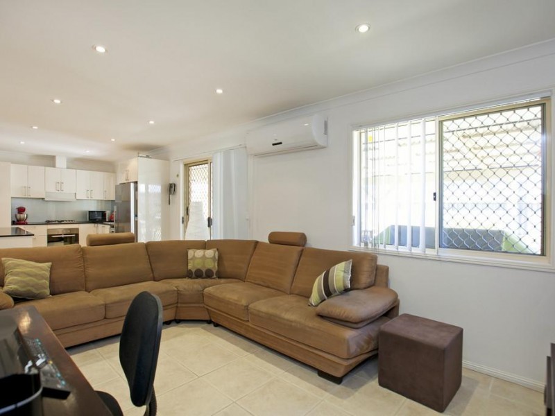 106 Torquay Crescent, Tingalpa QLD 4173