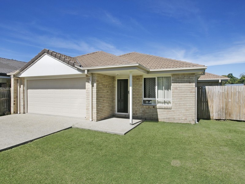 35 Wirra Circuit, Wynnum West QLD 4178