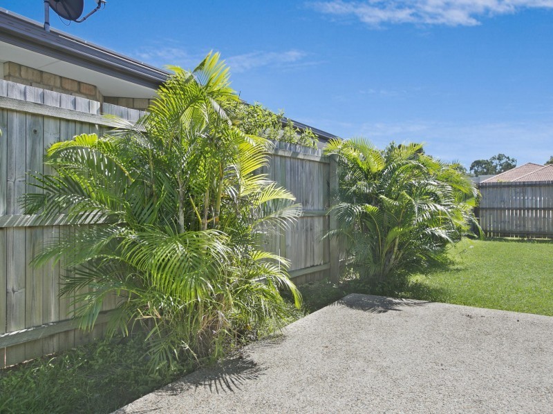 35 Wirra Circuit, Wynnum West QLD 4178