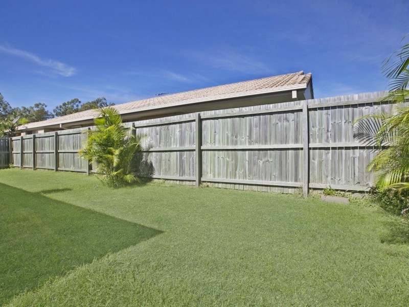 35 Wirra Circuit, Wynnum West QLD 4178