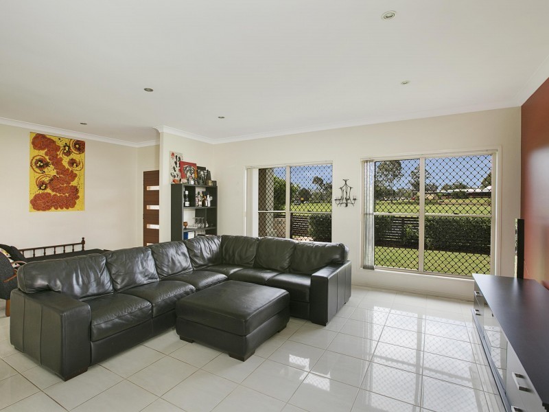 186 Torquay Crescent, Tingalpa QLD 4173