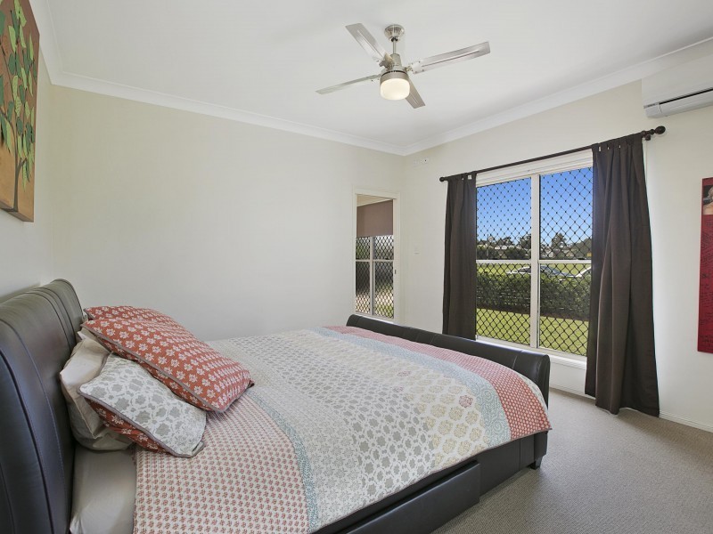 186 Torquay Crescent, Tingalpa QLD 4173
