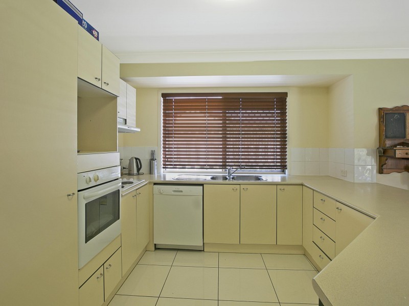 22 Isaacs Way, Wakerley QLD 4154