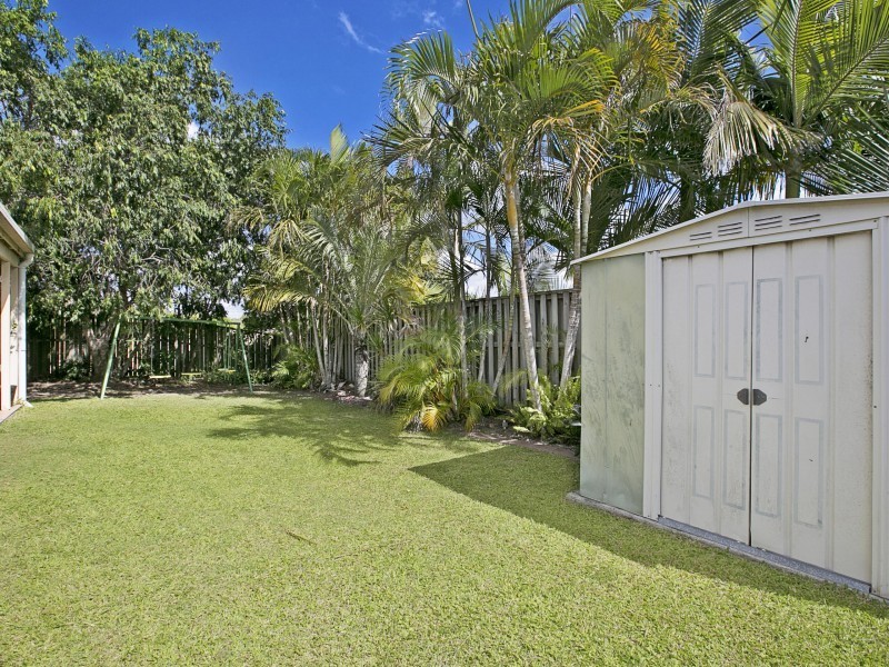 22 Isaacs Way, Wakerley QLD 4154