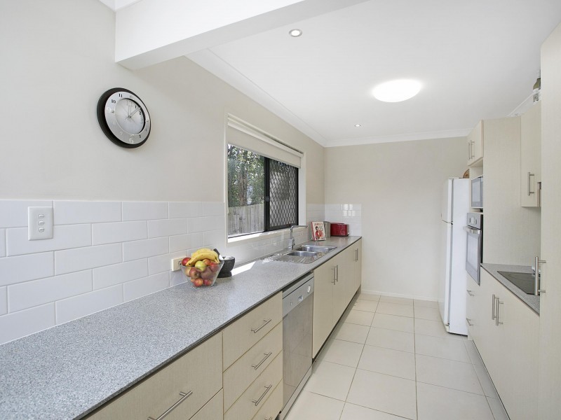 53  Friend Street, Wakerley QLD 4154