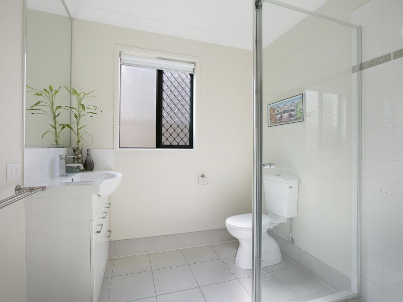 53  Friend Street, Wakerley QLD 4154