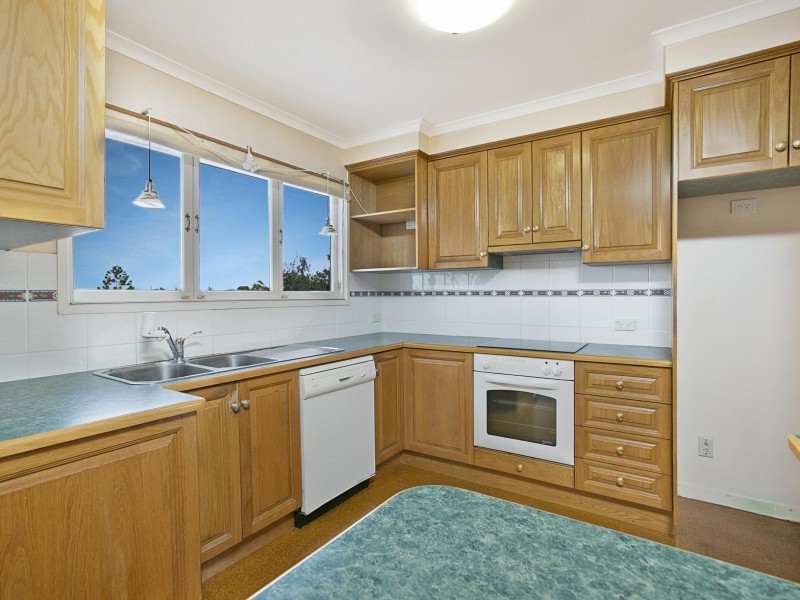 172 Raeburn St, Manly West QLD 4179