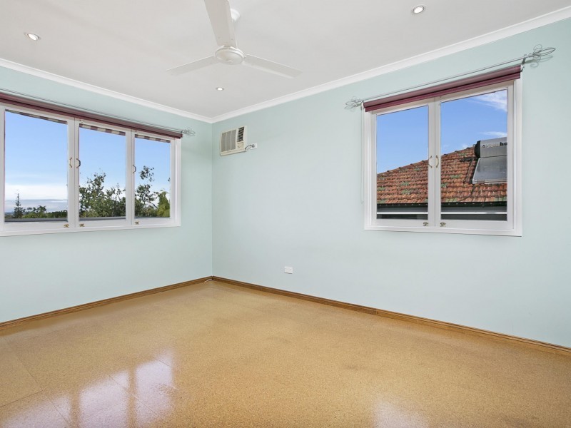 172 Raeburn St, Manly West QLD 4179