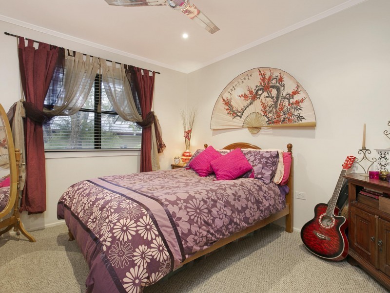 47 Carnation Road, Manly West QLD 4179