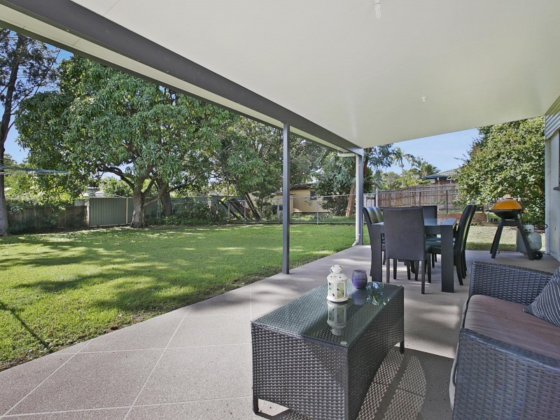 47 Carnation Road, Manly West QLD 4179