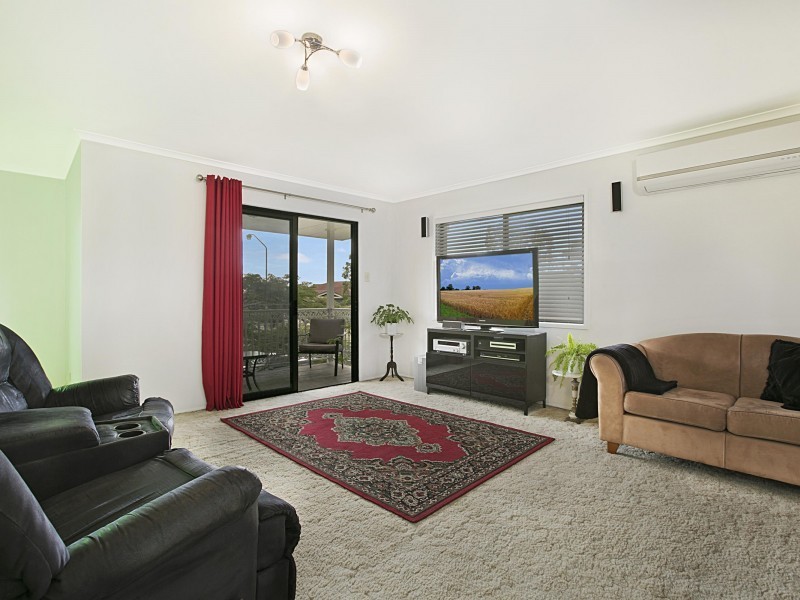 12 Horsley Street, Belmont QLD 4153