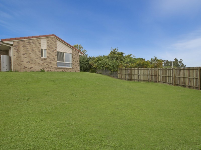 13 Lycette Street, Belmont QLD 4153