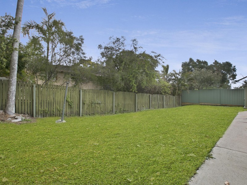 307  Belmont Road, Belmont QLD 4153