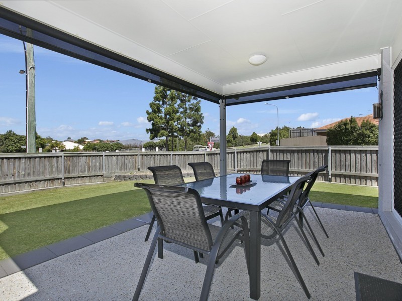 122 Lexey Crescent, Wakerley QLD 4154