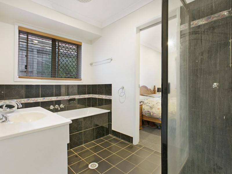 5  Dialba Crescent, Tingalpa QLD 4173