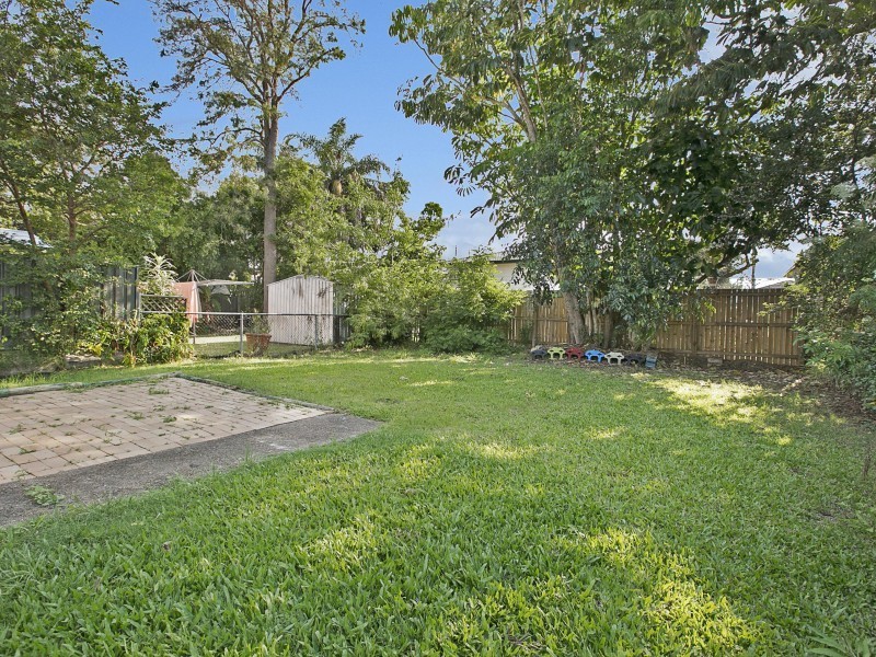96 Thomas Street, Birkdale QLD 4159