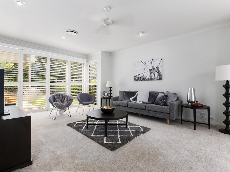 11 Hepburn Close, Wakerley QLD 4154